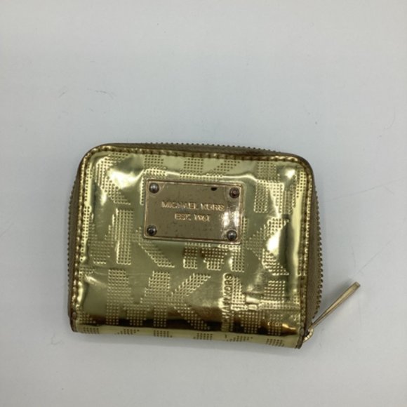 Michael Kors Zippered Bilfold Wallet - Picture 2 of 8